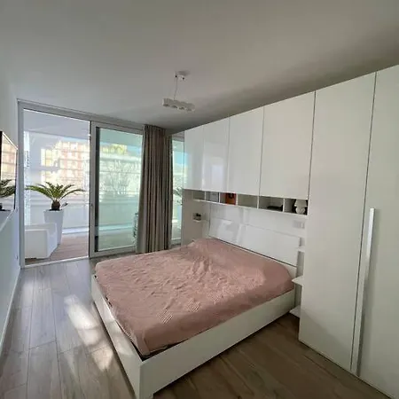 Daire Palm 80 Mt Dal Mare E Comodo Per Venezia